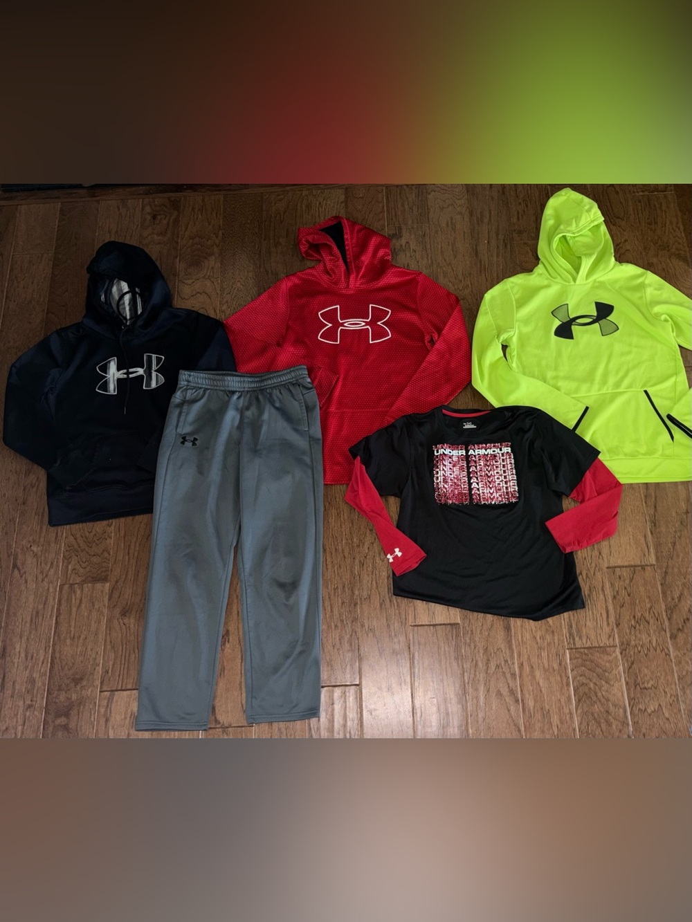 Lot of Under Armour Youth XL Hoodie Sweatshirt and Pants